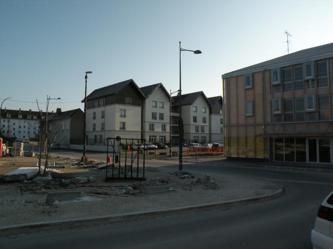  immeubles d'habitation récents à proximité du nouveau campus étudiant des Comtes de Champagne